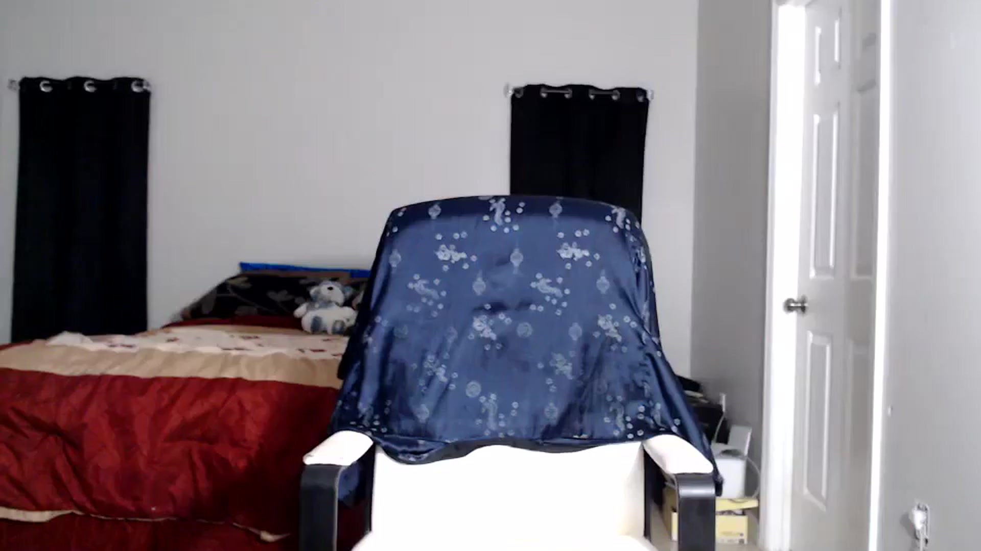 Gallery image thumbnail from Littlekai2025's myfreecams stream on, 10/10/2025, 01:07 image 2 of 20