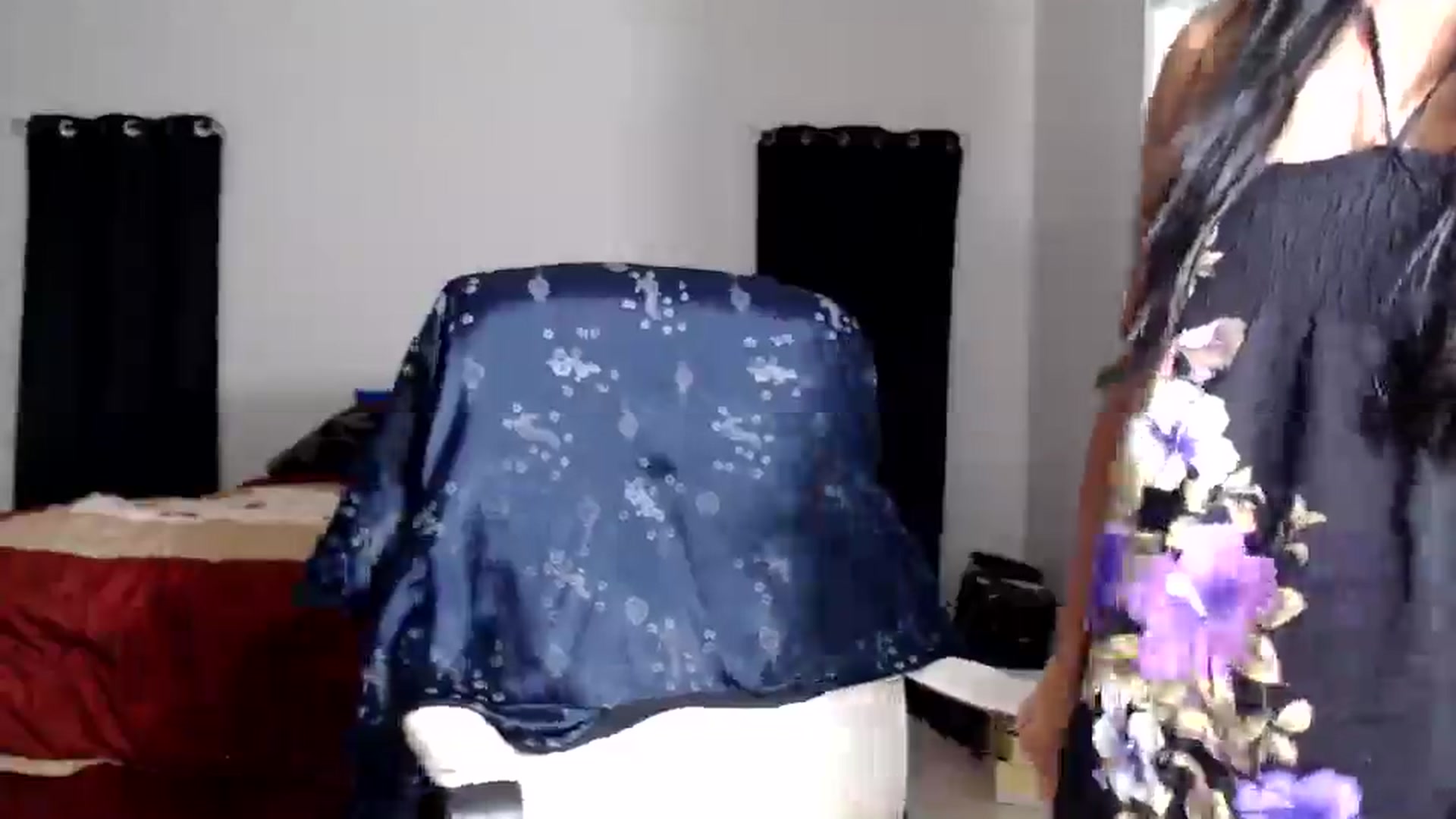 Gallery image thumbnail from Littlekai2025's myfreecams stream on, 10/10/2025, 01:07 image 16 of 20