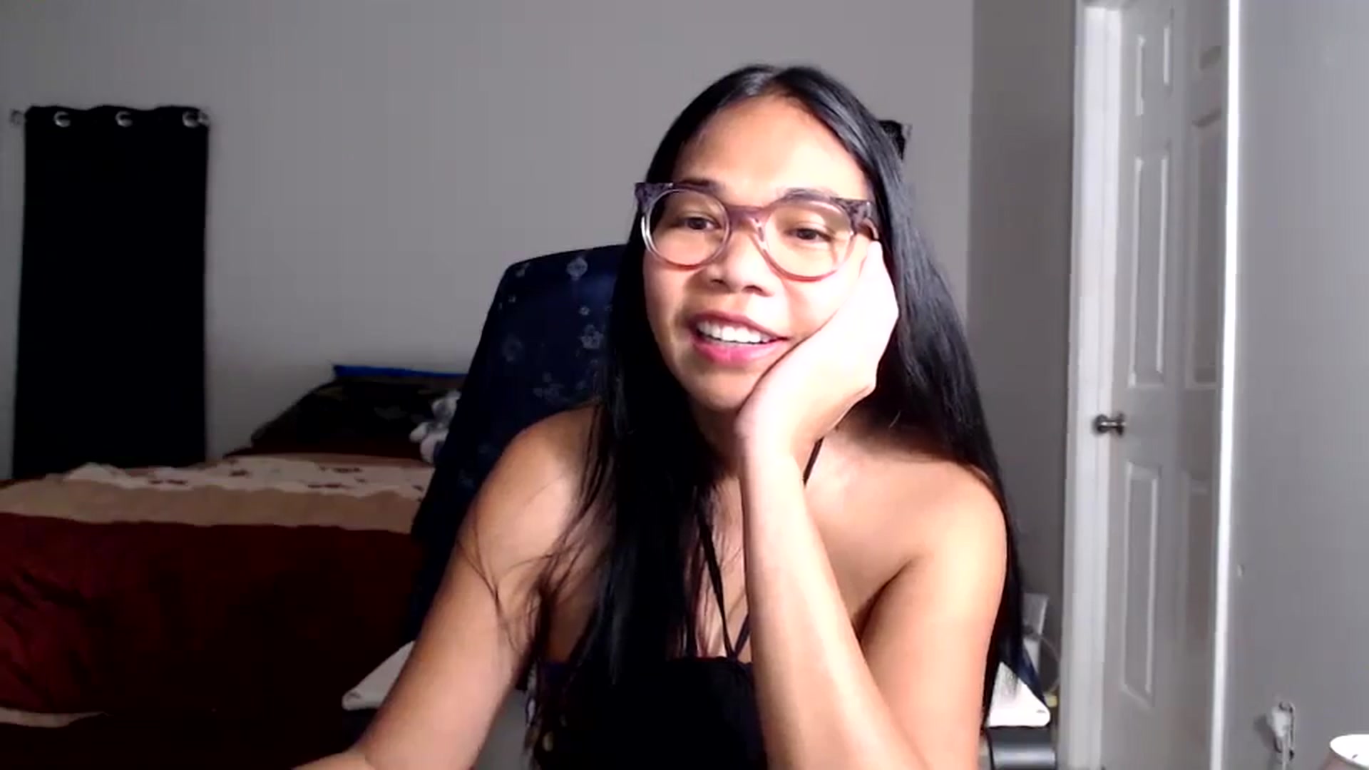 Gallery image thumbnail from Littlekai2025's myfreecams stream on, 10/10/2025, 01:07 image 3 of 20