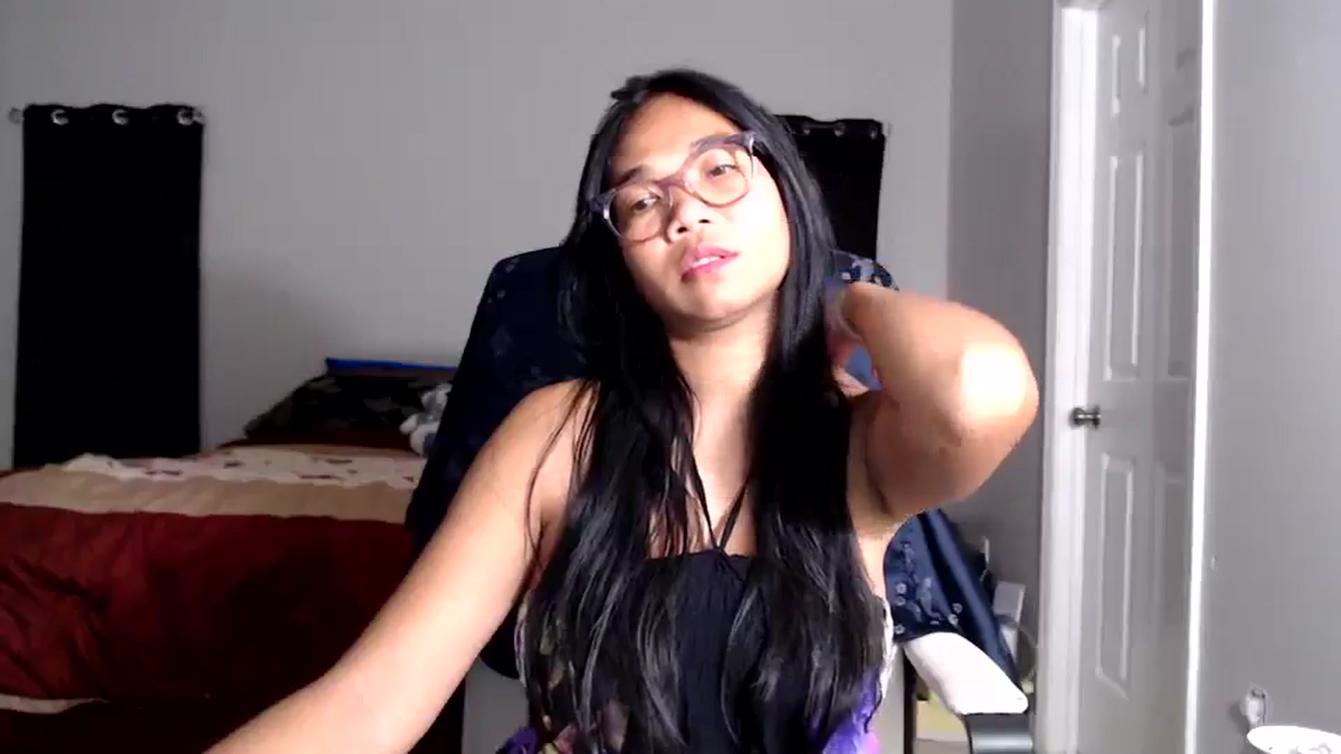 Gallery image thumbnail from Littlekai2025's myfreecams stream on, 10/10/2025, 01:07 image 6 of 20