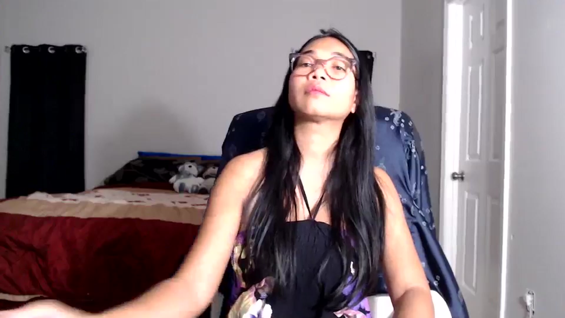 Gallery image thumbnail from Littlekai2025's myfreecams stream on, 10/10/2025, 01:07 image 13 of 20