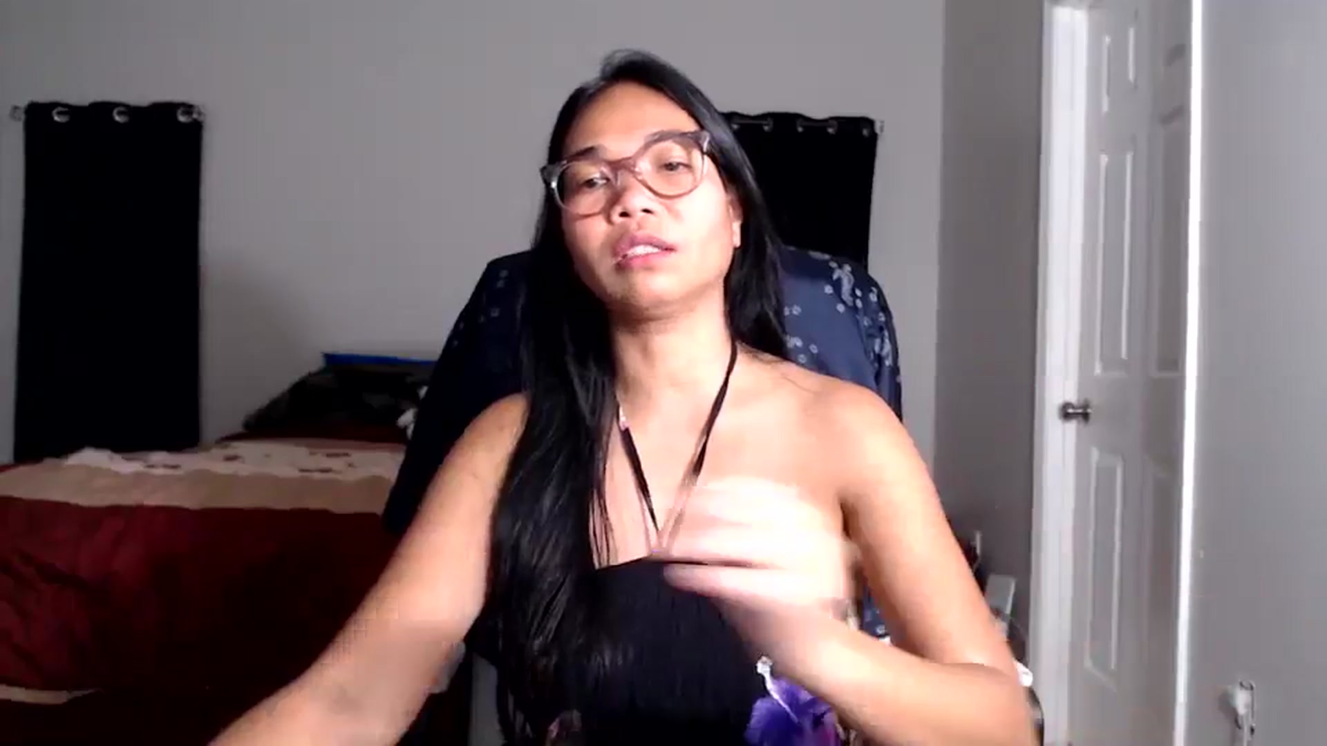 Gallery image thumbnail from Littlekai2025's myfreecams stream on, 10/10/2025, 02:41 image 5 of 20