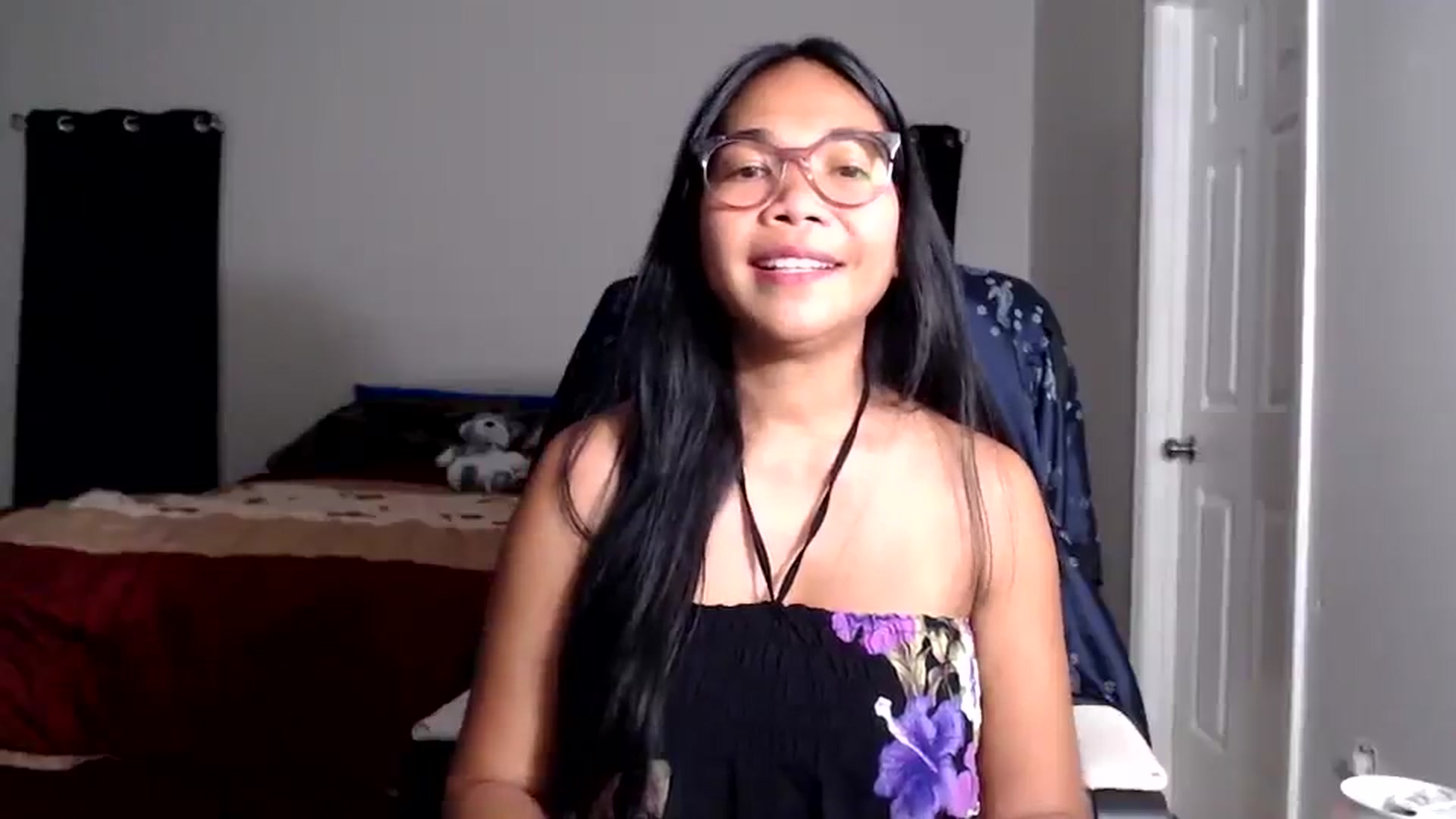 Gallery image thumbnail from Littlekai2025's myfreecams stream on, 10/10/2025, 02:41 image 9 of 20