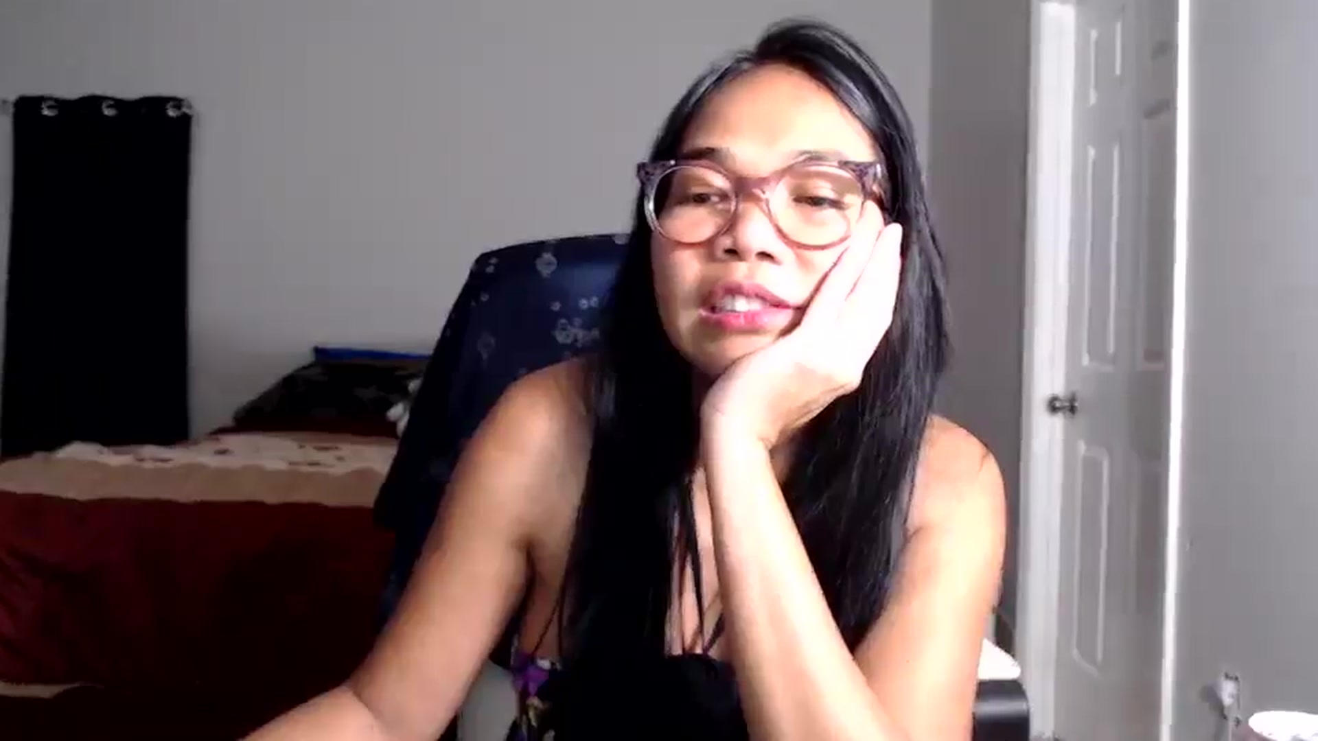Gallery image thumbnail from Littlekai2025's myfreecams stream on, 10/10/2025, 02:41 image 3 of 20