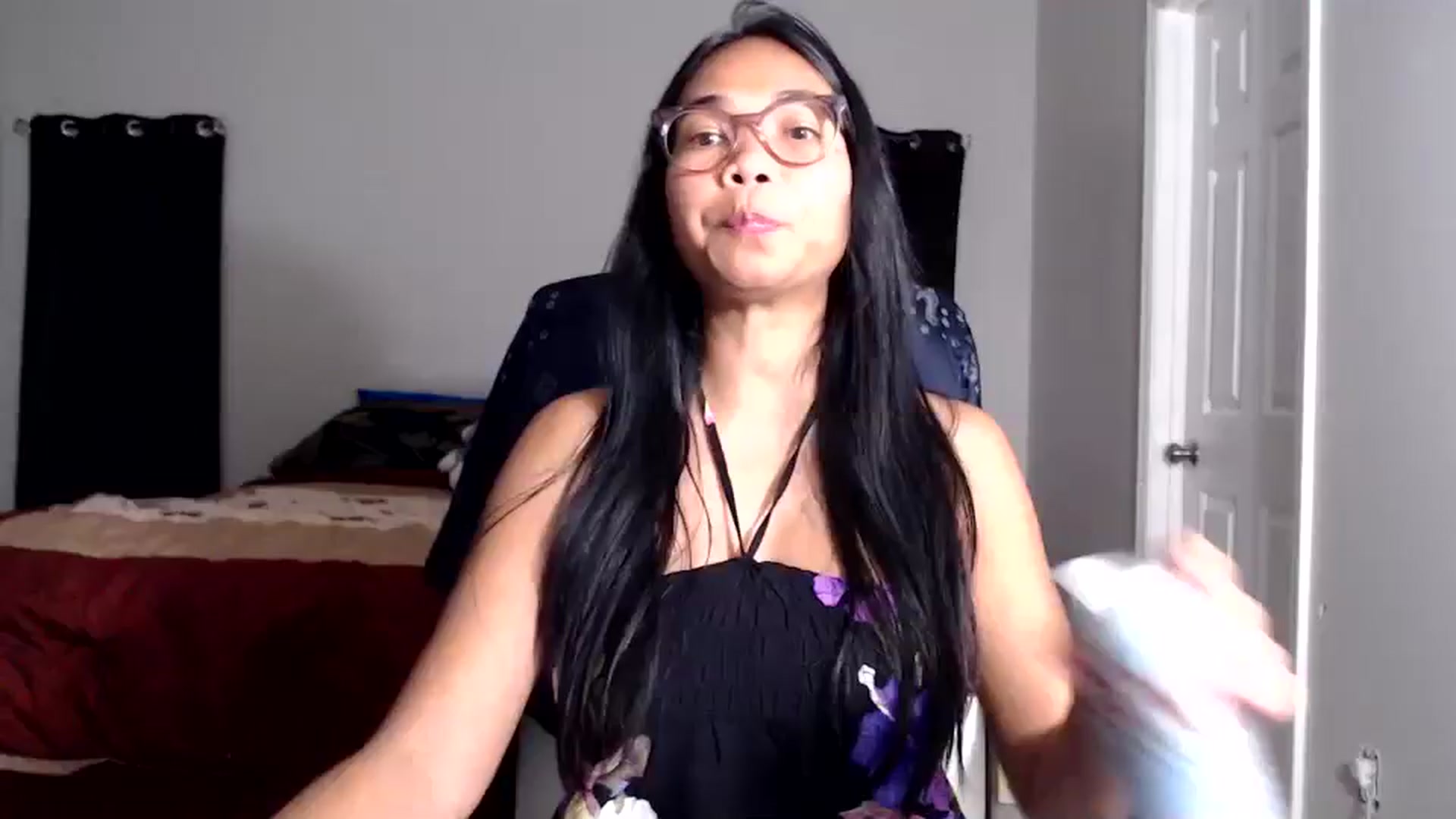 Gallery image thumbnail from Littlekai2025's myfreecams stream on, 10/10/2025, 02:41 image 1 of 20