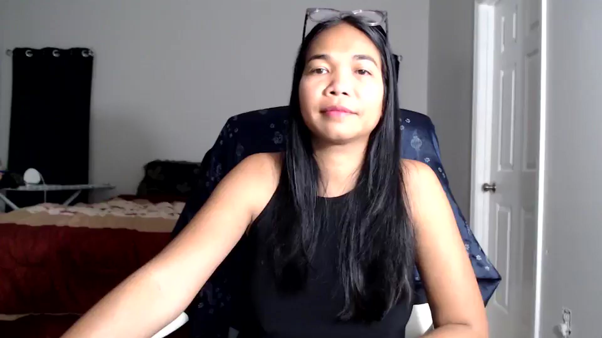 Gallery image thumbnail from Littlekai2025's myfreecams stream on, 10/28/2025, 03:55 image 4 of 20
