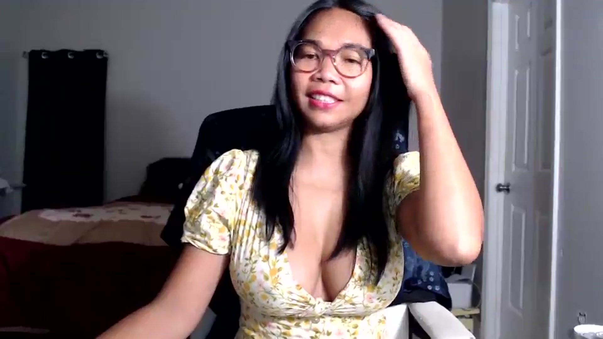 Gallery image thumbnail from Littlekai2025's myfreecams stream on, 10/29/2025, 03:33 image 7 of 20