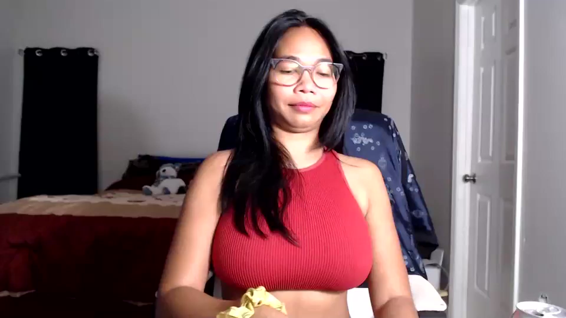 Gallery image thumbnail from Littlekai2025's myfreecams stream on, 10/30/2025, 02:37 image 12 of 20
