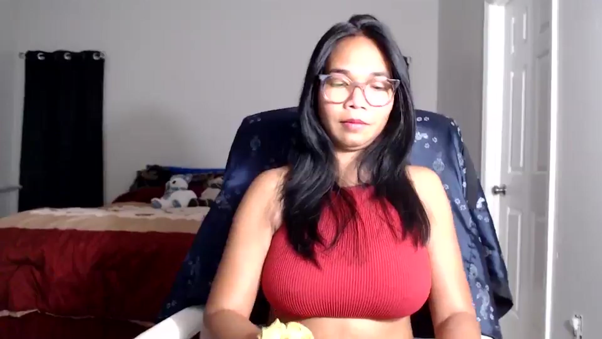 Gallery image thumbnail from Littlekai2025's myfreecams stream on, 10/30/2025, 02:37 image 2 of 20