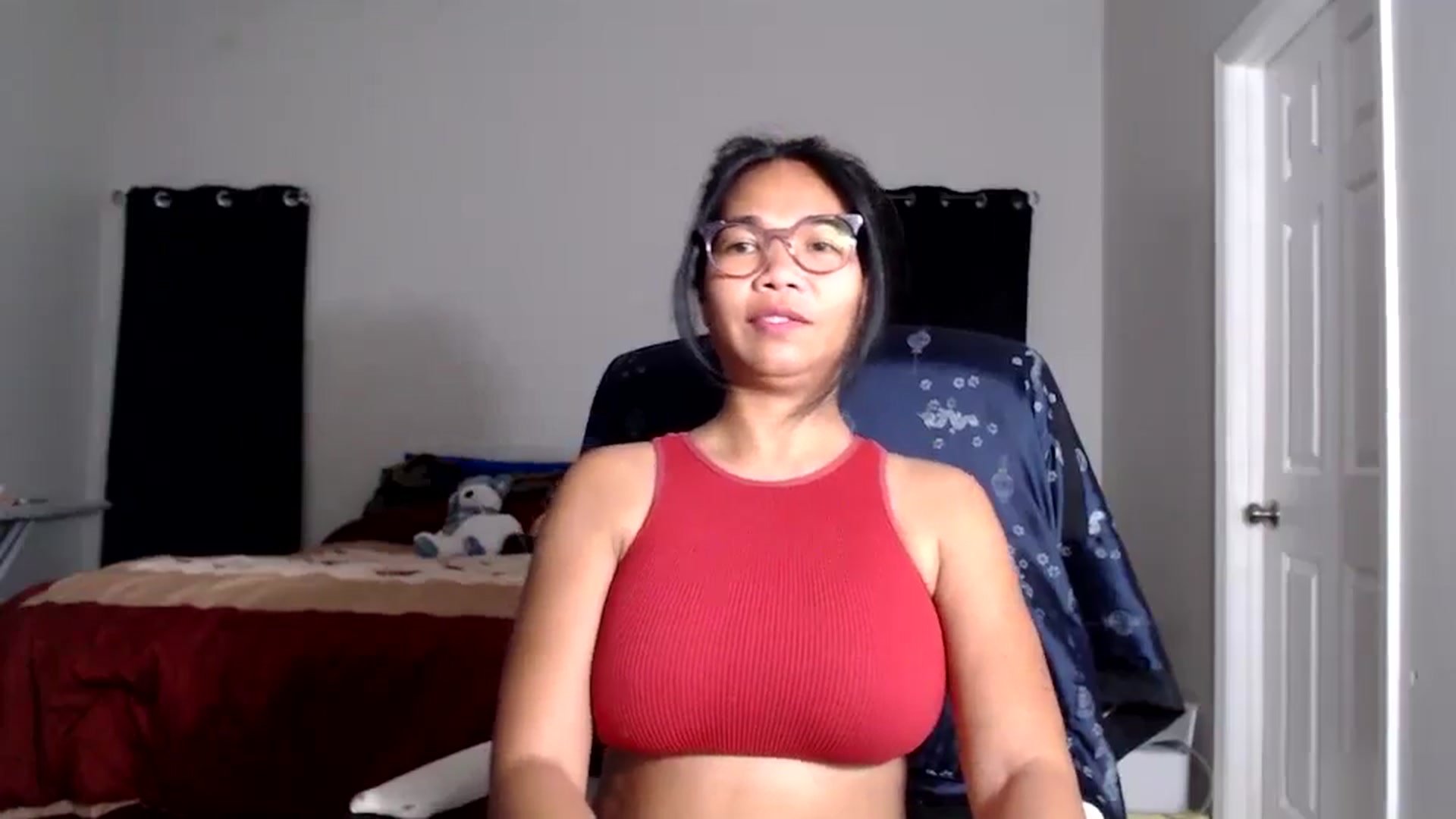 Gallery image thumbnail from Littlekai2025's myfreecams stream on, 10/30/2025, 02:37 image 16 of 20