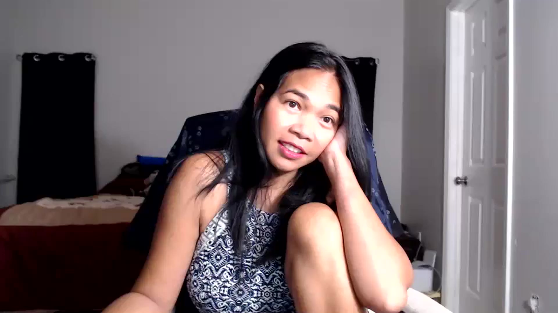 Gallery image thumbnail from Littlekai2025's myfreecams stream on, 11/02/2025, 03:34 image 6 of 20