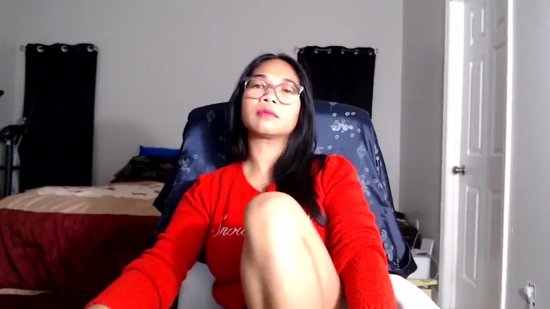 Gallery image thumbnail from Littlekai2025's myfreecams stream on, 11/03/2025, 01:45 image 7 of 20