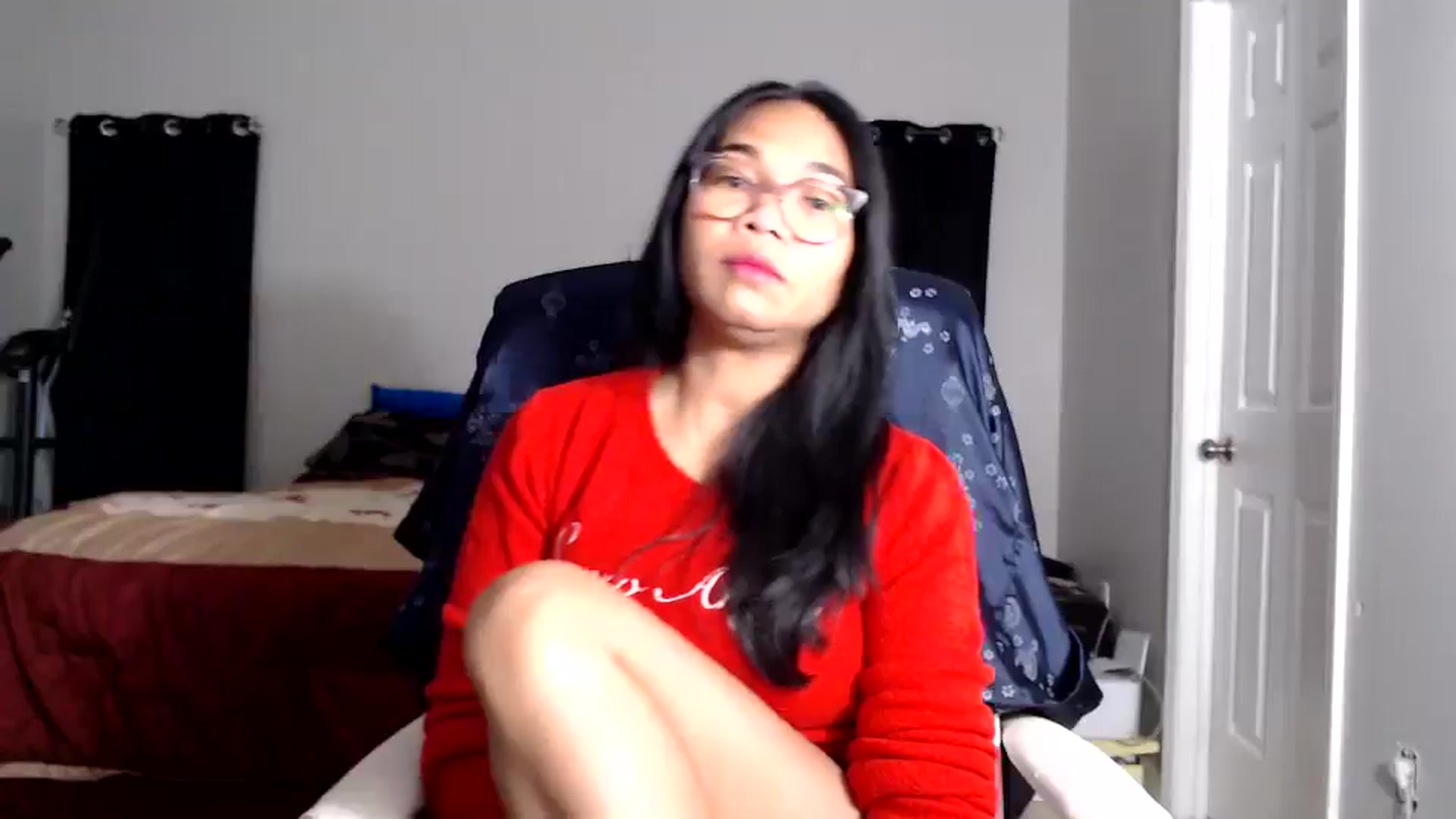 Gallery image thumbnail from Littlekai2025's myfreecams stream on, 11/03/2025, 01:45 image 4 of 20