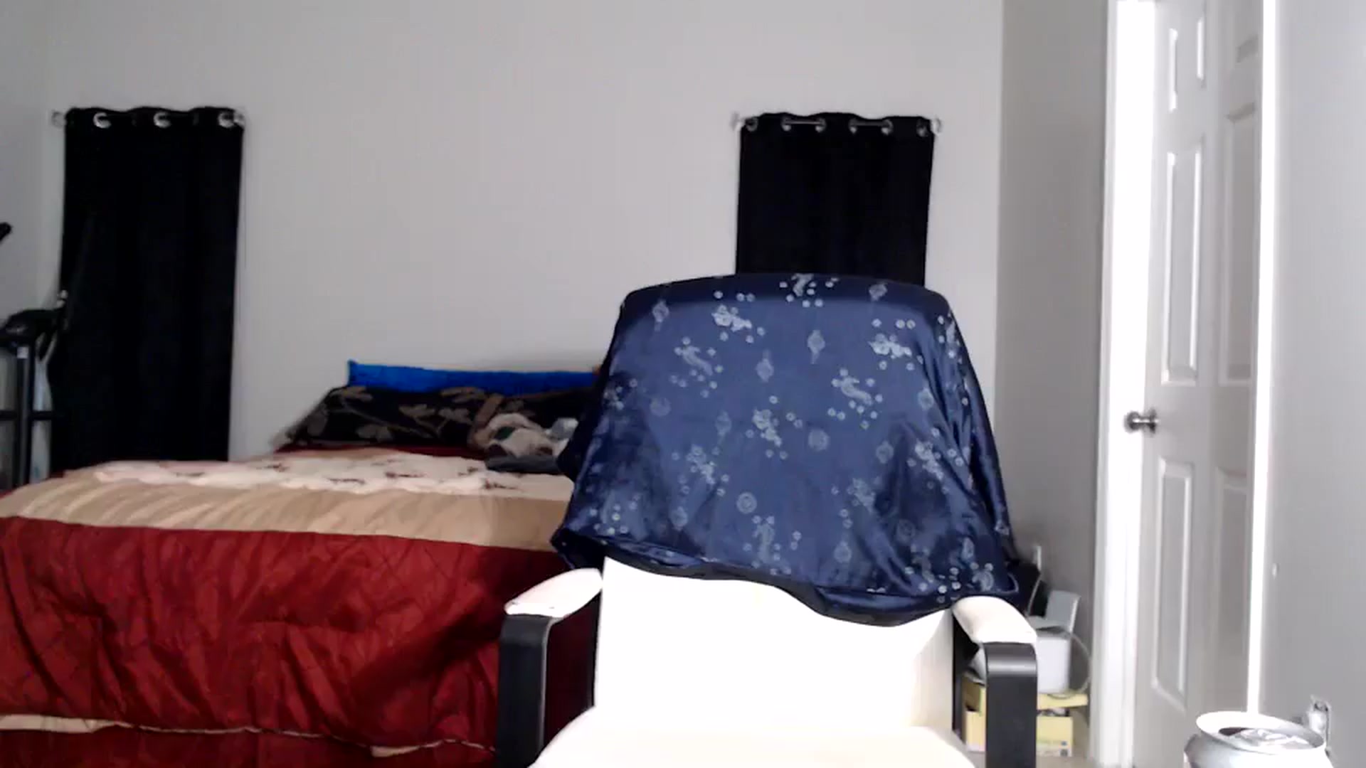 Gallery image thumbnail from Littlekai2025's myfreecams stream on, 11/03/2025, 04:11 image 14 of 20