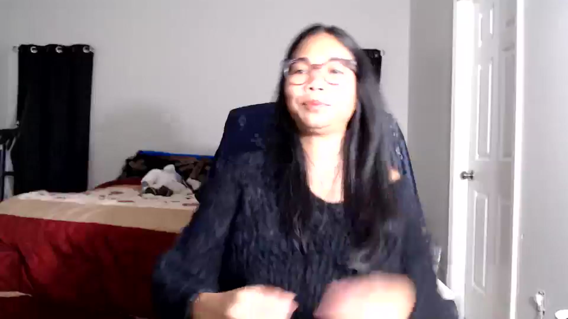 Gallery image thumbnail from Littlekai2025's myfreecams stream on, 11/05/2025, 03:50 image 4 of 20