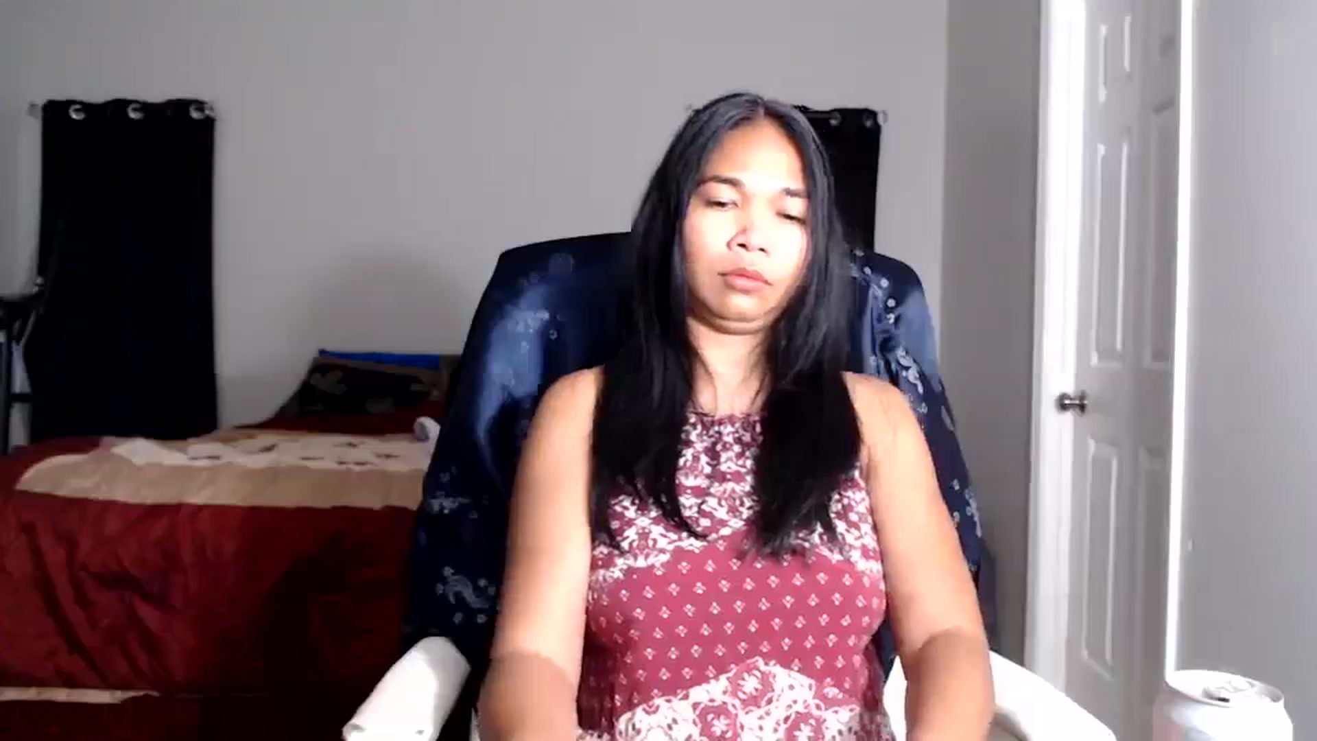 Gallery image thumbnail from Littlekai2025's myfreecams stream on, 11/10/2025, 01:23 image 4 of 20