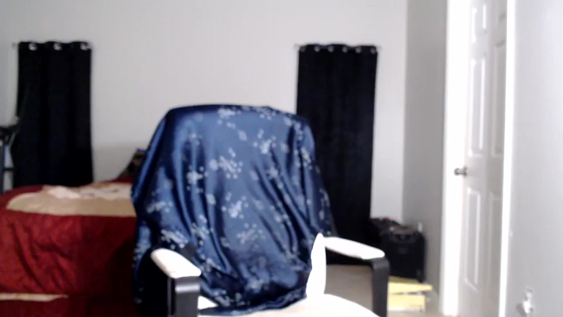 Gallery image thumbnail from Littlekai2025's myfreecams stream on, 11/10/2025, 01:23 image 15 of 20