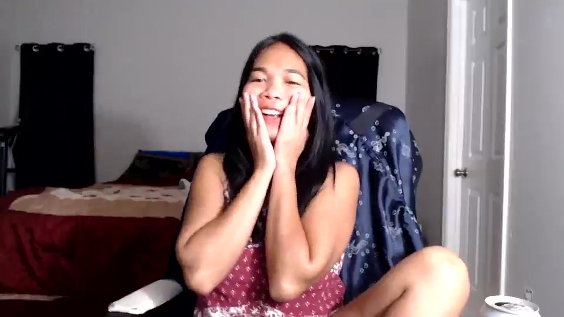 Gallery image thumbnail from Littlekai2025's myfreecams stream on, 11/10/2025, 04:00 image 10 of 20