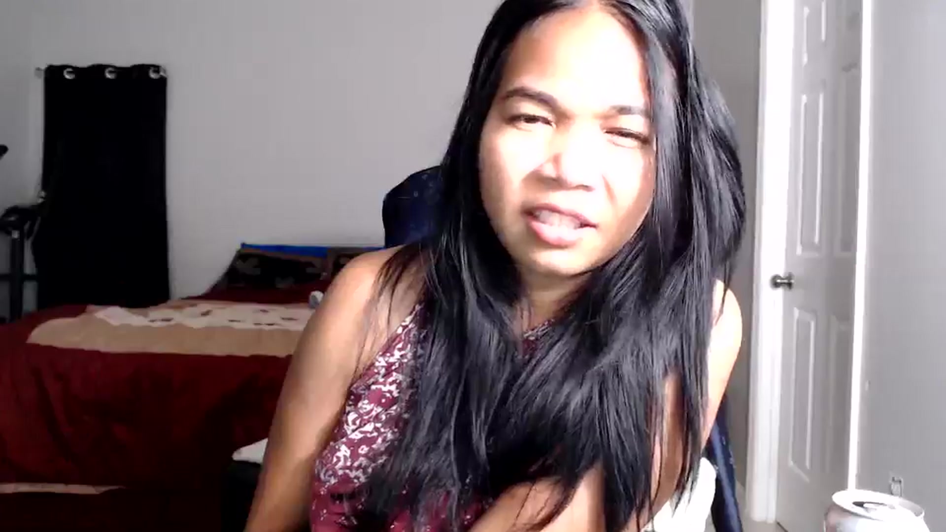 Gallery image thumbnail from Littlekai2025's myfreecams stream on, 11/10/2025, 04:00 image 16 of 20