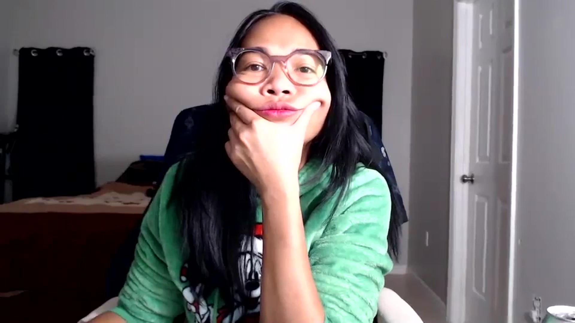 Gallery image thumbnail from Littlekai2025's myfreecams stream on, 11/11/2025, 04:53 image 12 of 20