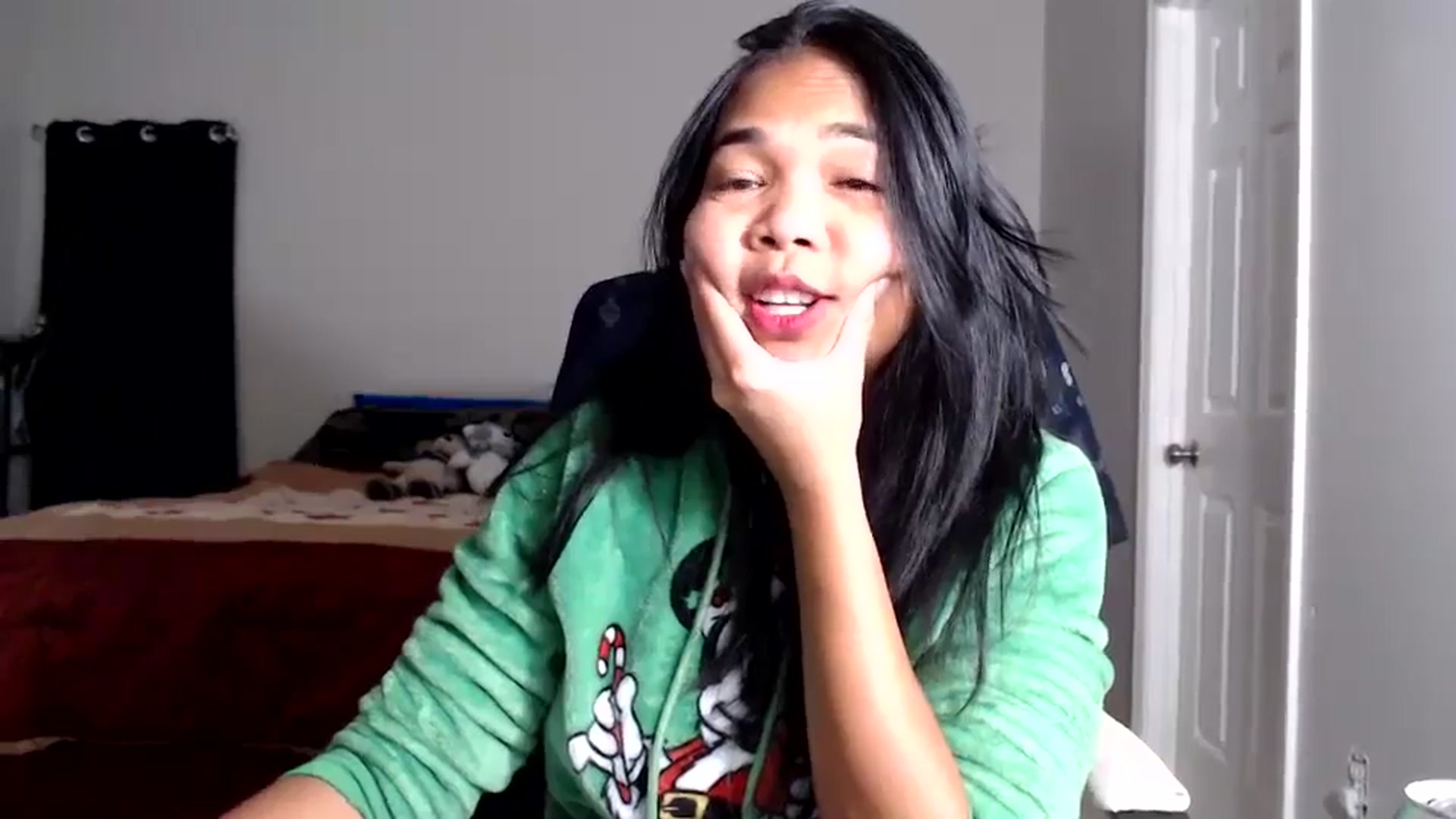 Gallery image thumbnail from Littlekai2025's myfreecams stream on, 11/11/2025, 04:53 image 11 of 20