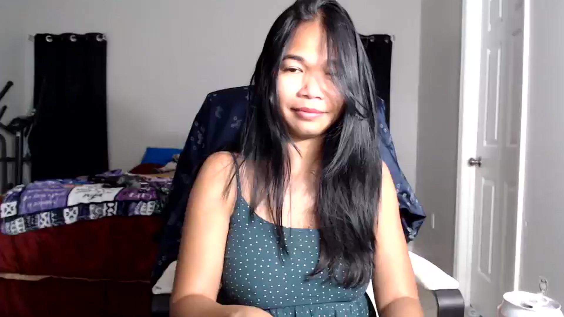 Gallery image thumbnail from Littlekai2025's myfreecams stream on, 11/17/2025, 04:21 image 18 of 20