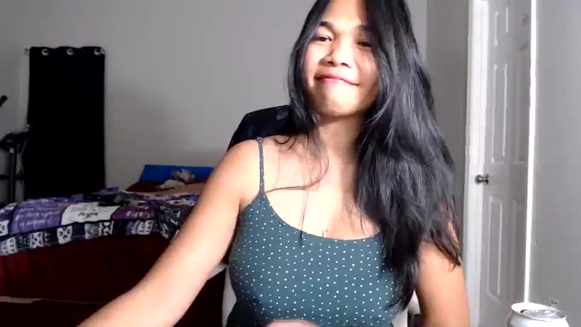 Gallery image thumbnail from Littlekai2025's myfreecams stream on, 11/17/2025, 04:21 image 13 of 20