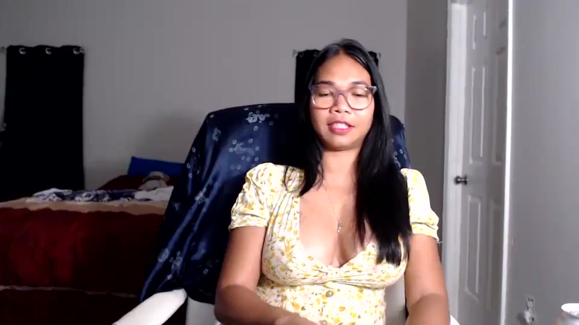 Gallery image thumbnail from Littlekai2025's myfreecams stream on, 11/18/2025, 04:31 image 3 of 20