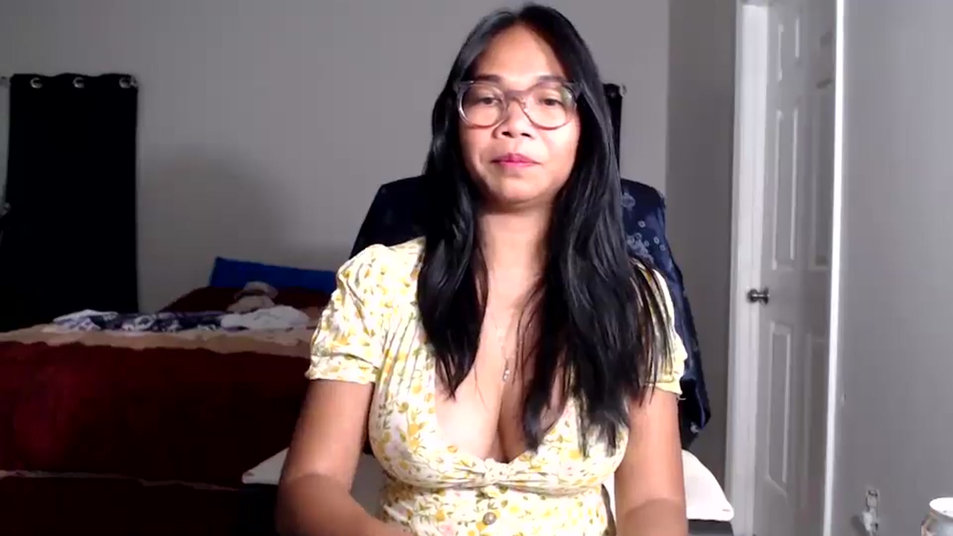 Gallery image thumbnail from Littlekai2025's myfreecams stream on, 11/18/2025, 04:31 image 10 of 20