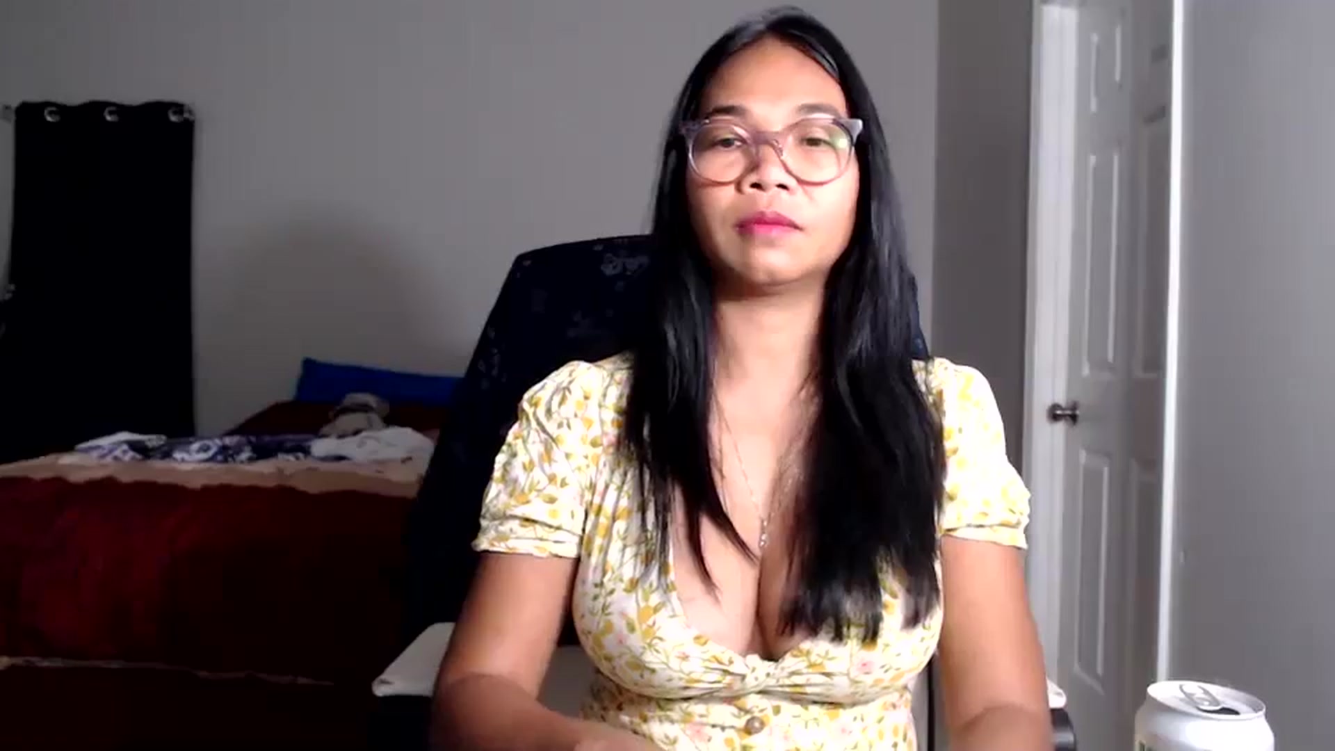 Gallery image thumbnail from Littlekai2025's myfreecams stream on, 11/18/2025, 04:31 image 2 of 20