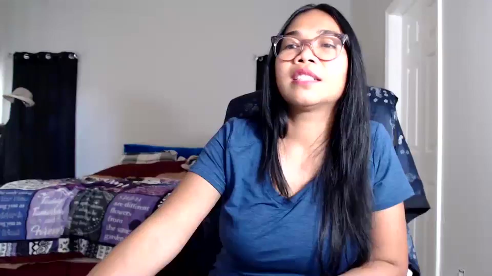 Gallery image thumbnail from Littlekai2025's myfreecams stream on, 11/23/2025, 22:14 image 6 of 20