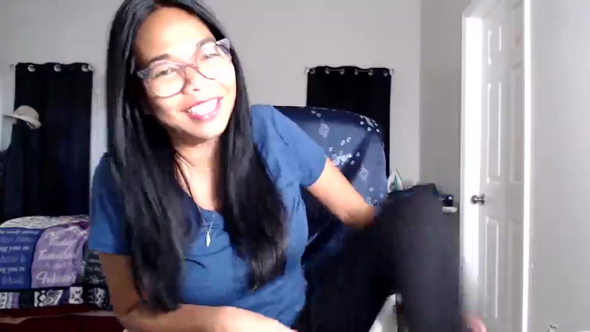 Gallery image thumbnail from Littlekai2025's myfreecams stream on, 11/23/2025, 22:14 image 9 of 20