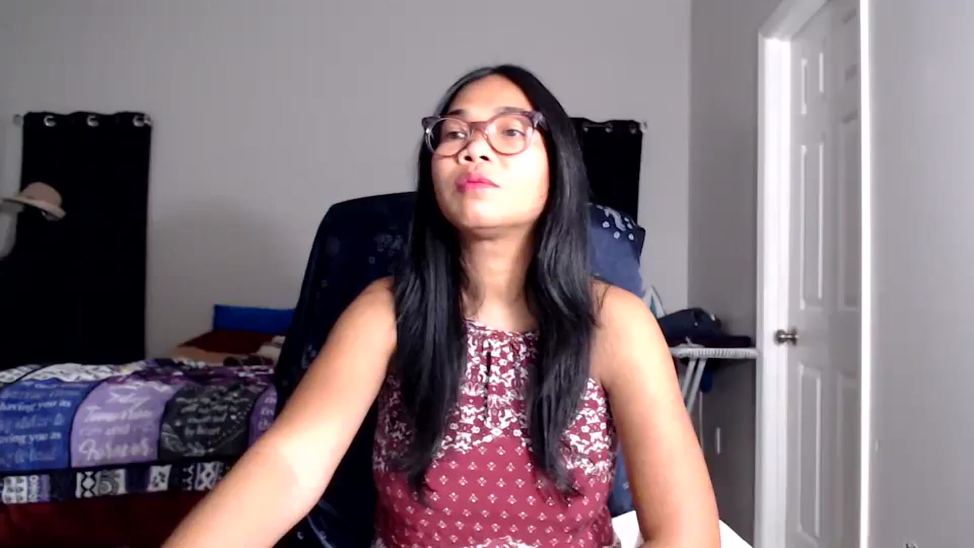 Gallery image thumbnail from Littlekai2025's myfreecams stream on, 11/25/2025, 07:58 image 1 of 20