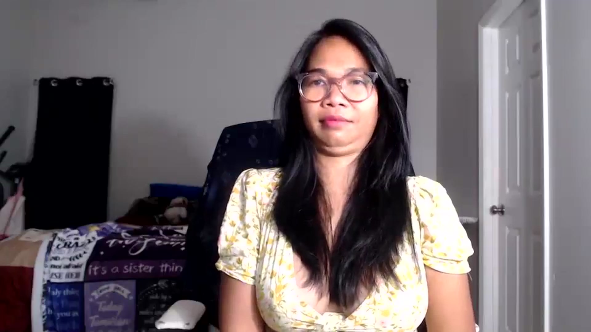 Gallery image thumbnail from Littlekai2025's myfreecams stream on, 11/28/2025, 05:38 image 11 of 20