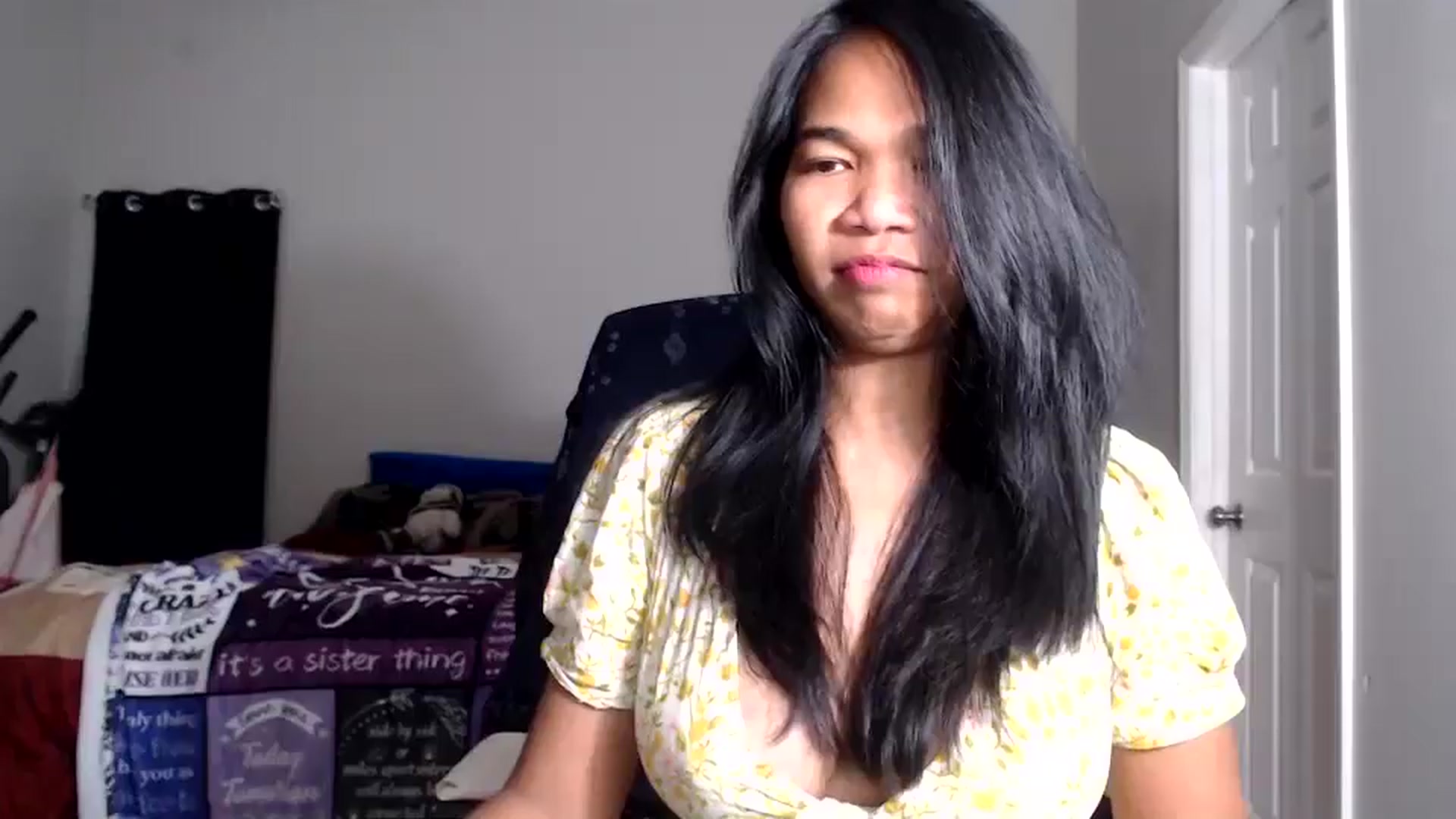Gallery image thumbnail from Littlekai2025's myfreecams stream on, 11/28/2025, 05:38 image 14 of 20