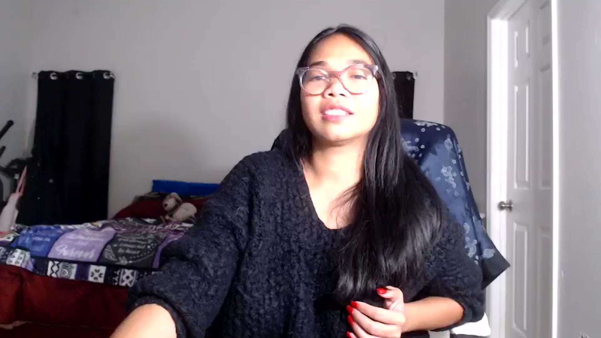 Gallery image thumbnail from Littlekai2025's myfreecams stream on, 11/29/2025, 24:00 image 9 of 20