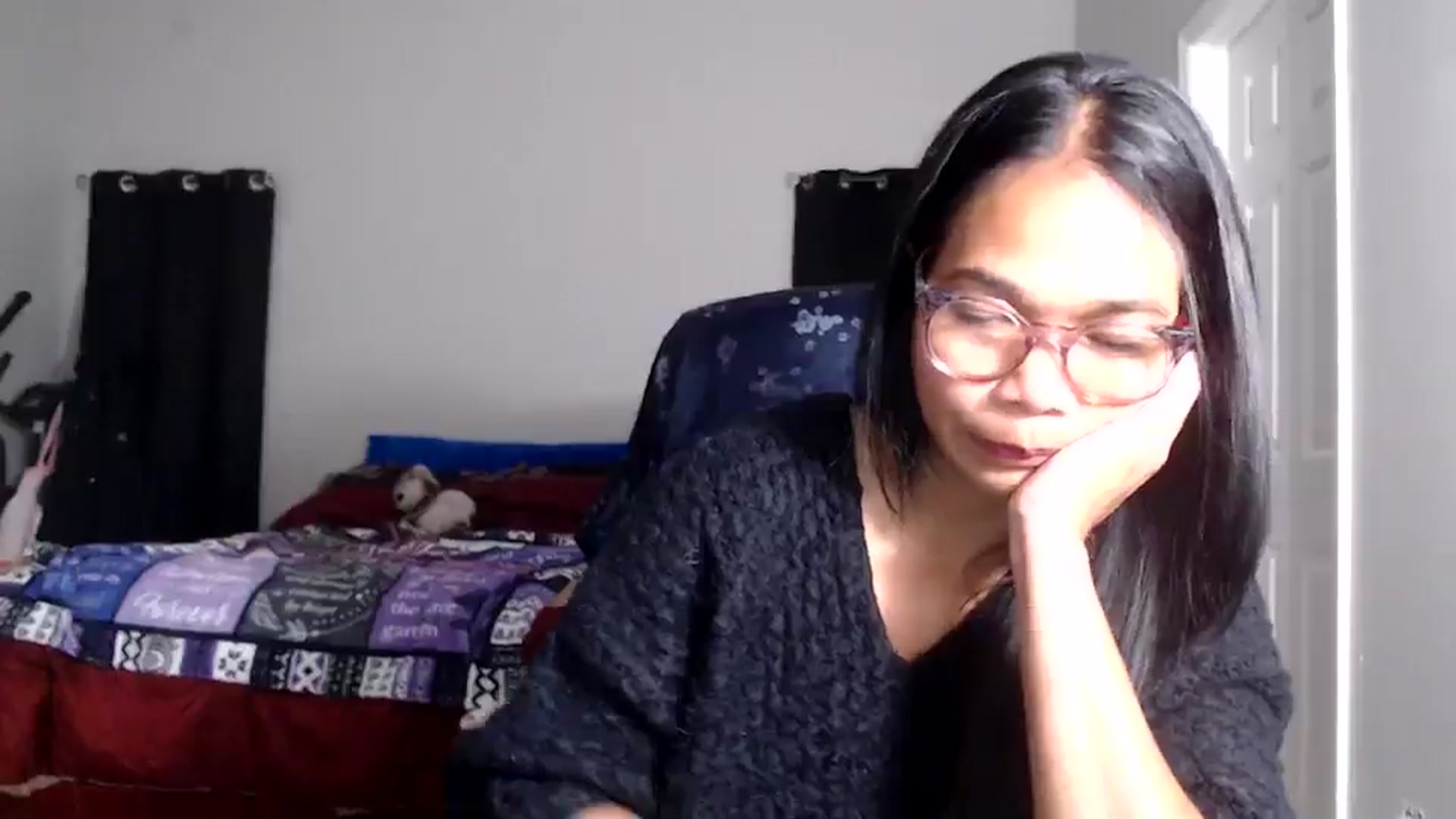 Gallery image thumbnail from Littlekai2025's myfreecams stream on, 11/29/2025, 24:00 image 11 of 20