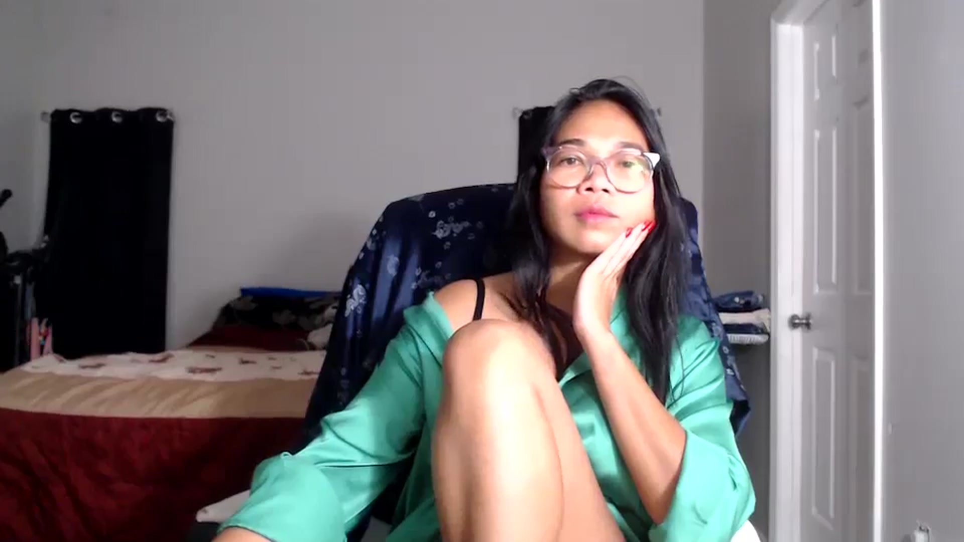 Gallery image thumbnail from Littlekai2025's myfreecams stream on, 12/01/2025, 02:09 image 4 of 20