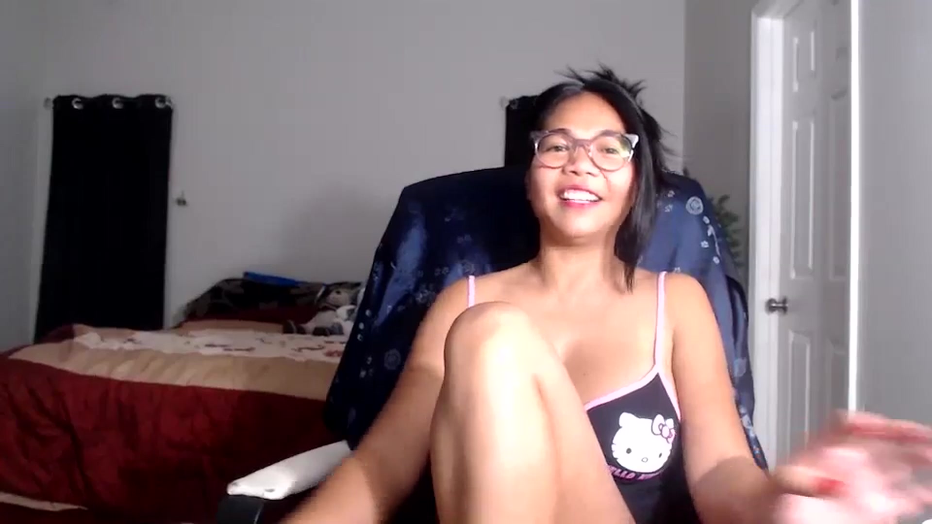 Gallery image thumbnail from Littlekai2025's myfreecams stream on, 12/05/2025, 04:37 image 12 of 20