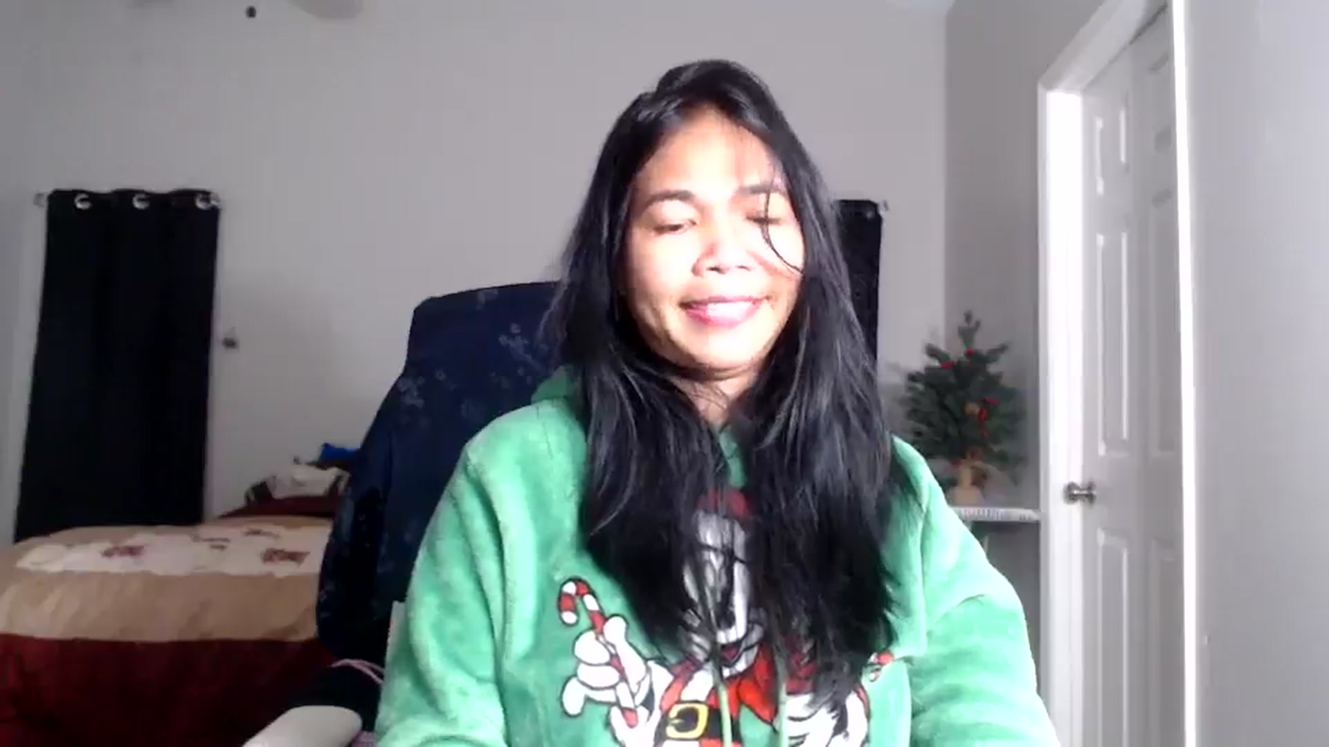 Gallery image thumbnail from Littlekai2025's myfreecams stream on, 12/08/2025, 24:28 image 20 of 20