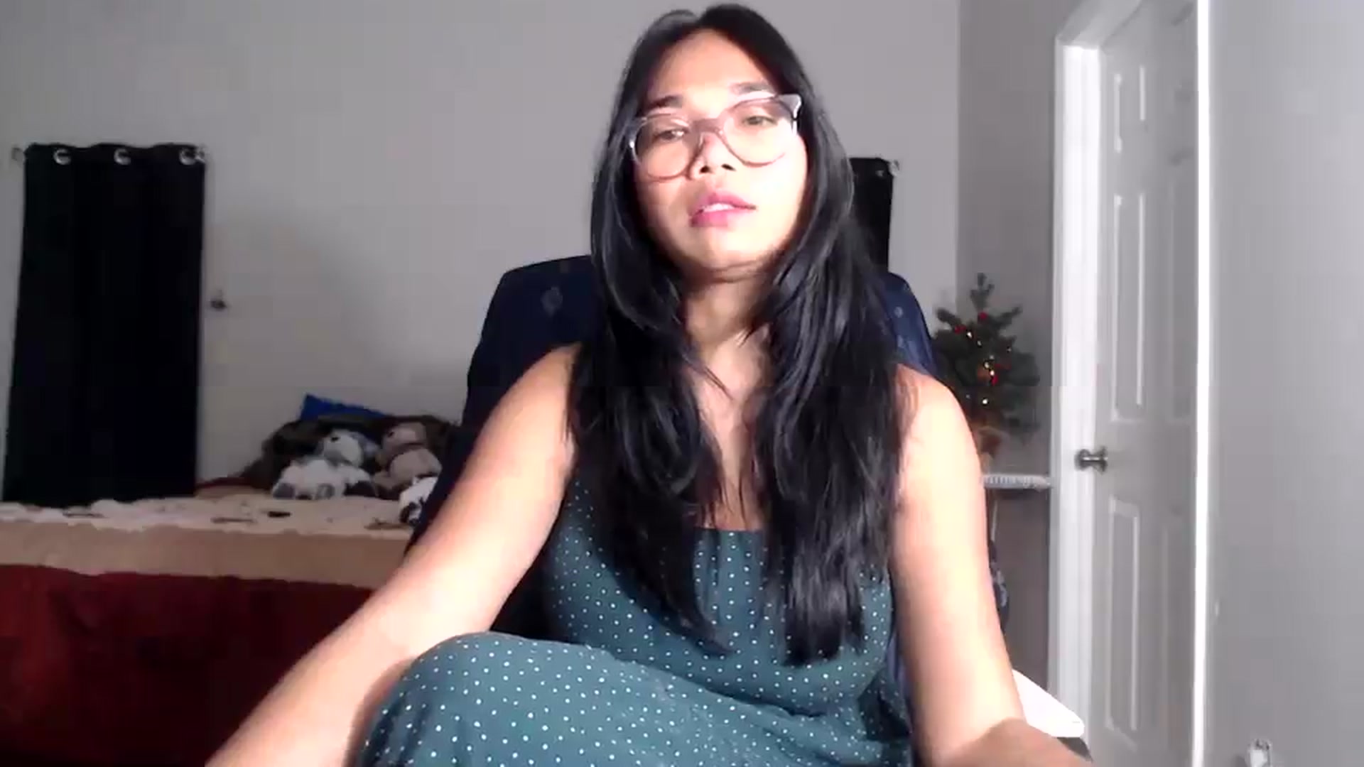 Gallery image thumbnail from Littlekai2025's myfreecams stream on, 12/09/2025, 02:47 image 14 of 20