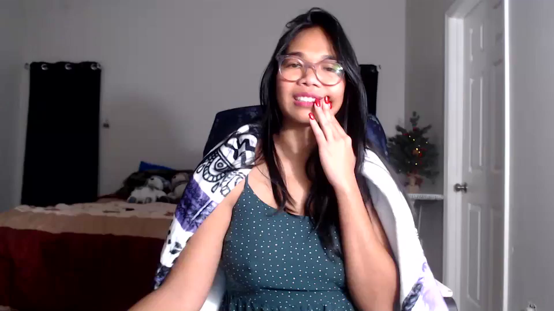Gallery image thumbnail from Littlekai2025's myfreecams stream on, 12/09/2025, 02:47 image 20 of 20