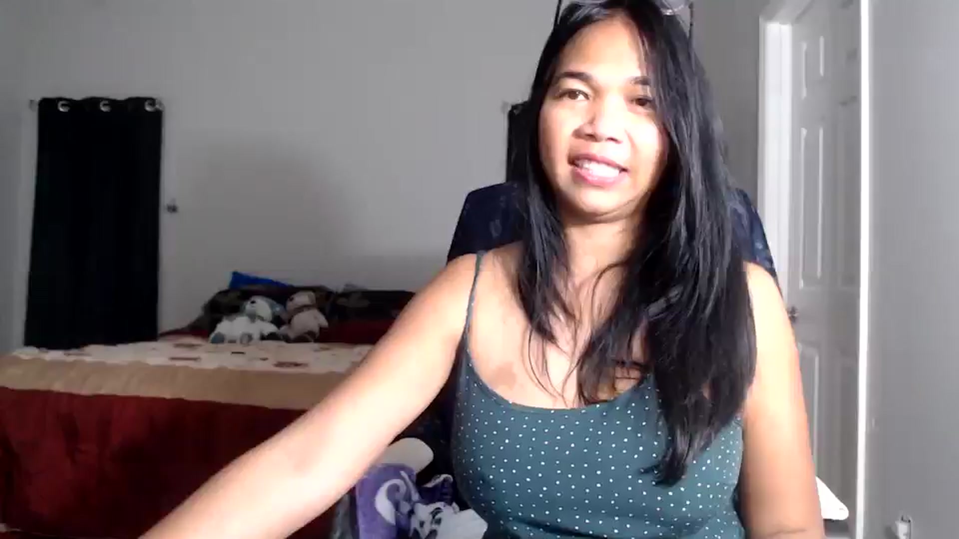 Gallery image thumbnail from Littlekai2025's myfreecams stream on, 12/09/2025, 04:28 image 10 of 20