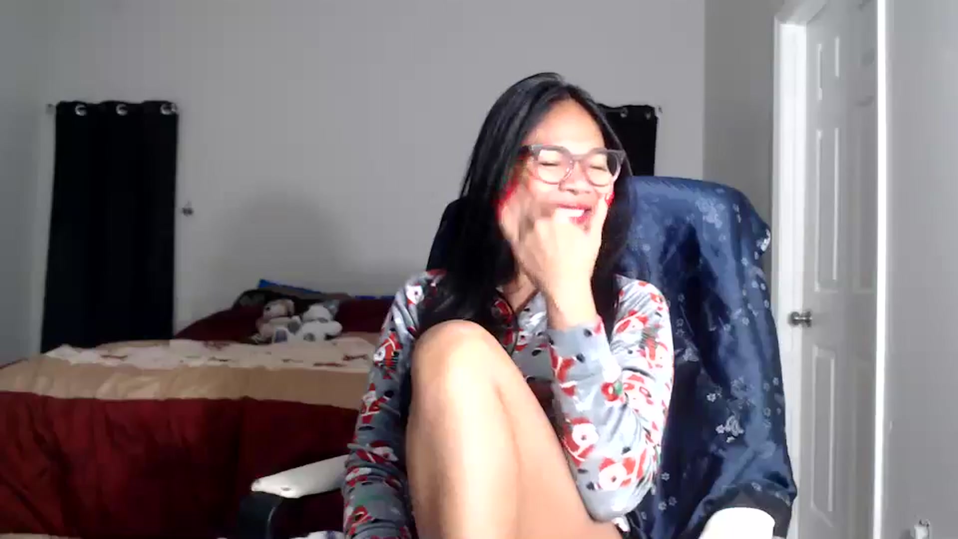Gallery image thumbnail from Littlekai2025's myfreecams stream on, 12/10/2025, 02:51 image 10 of 20