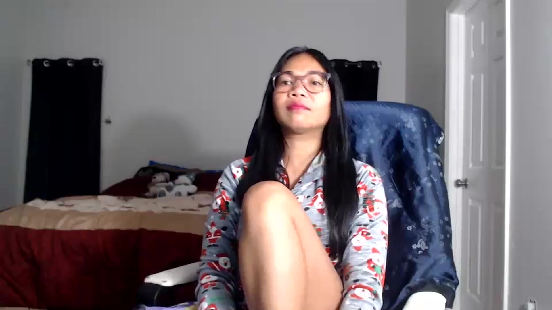 Gallery image thumbnail from Littlekai2025's myfreecams stream on, 12/10/2025, 02:51 image 7 of 20