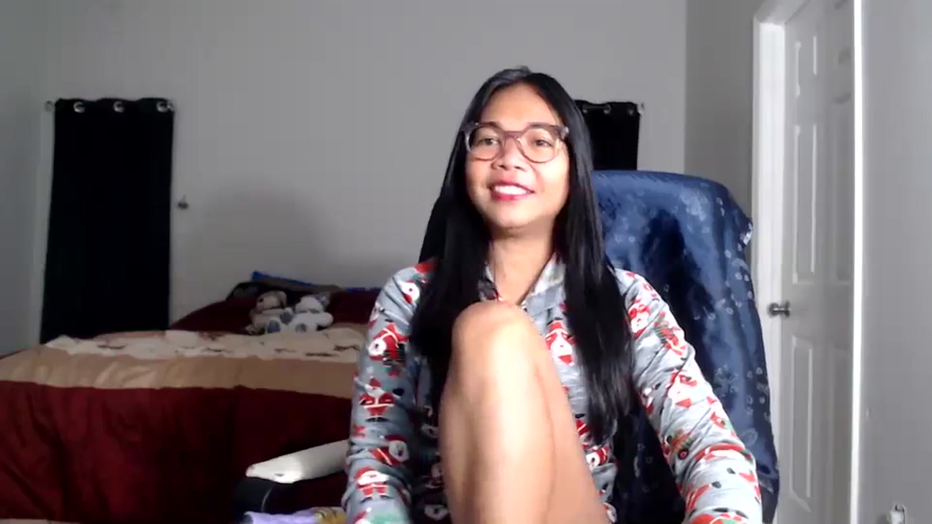 Gallery image thumbnail from Littlekai2025's myfreecams stream on, 12/10/2025, 02:51 image 5 of 20