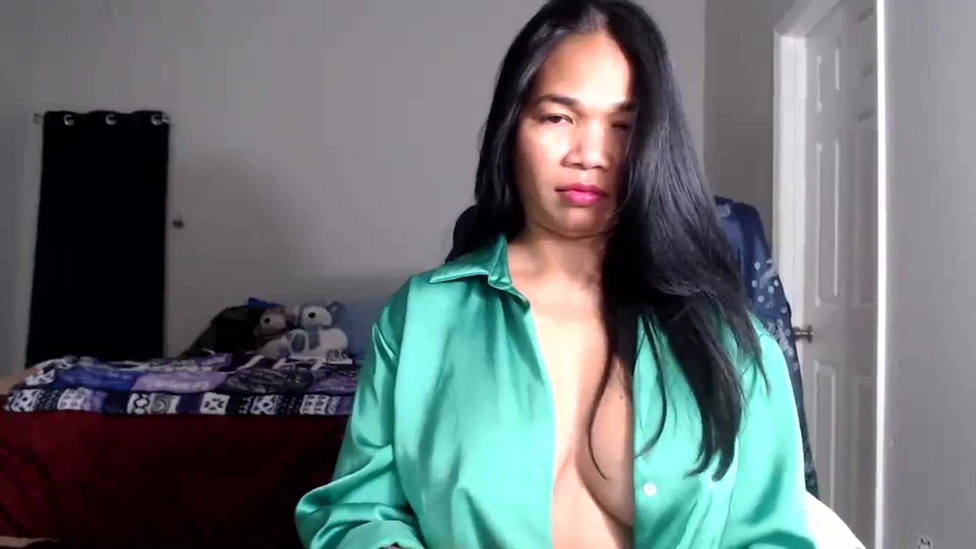 Gallery image thumbnail from Littlekai2025's myfreecams stream on, 12/11/2025, 04:50 image 16 of 20