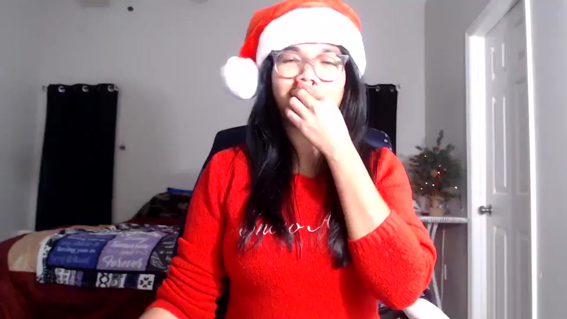 Gallery image thumbnail from Littlekai2025's myfreecams stream on, 12/15/2025, 03:21 image 20 of 20
