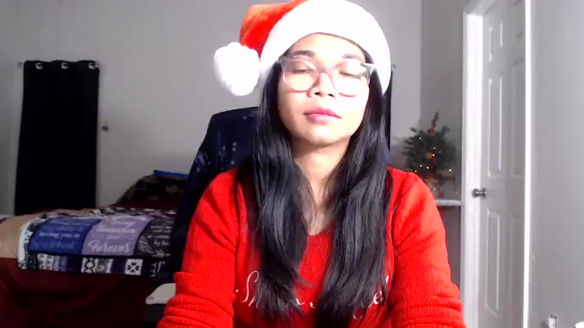 Gallery image thumbnail from Littlekai2025's myfreecams stream on, 12/15/2025, 03:21 image 10 of 20