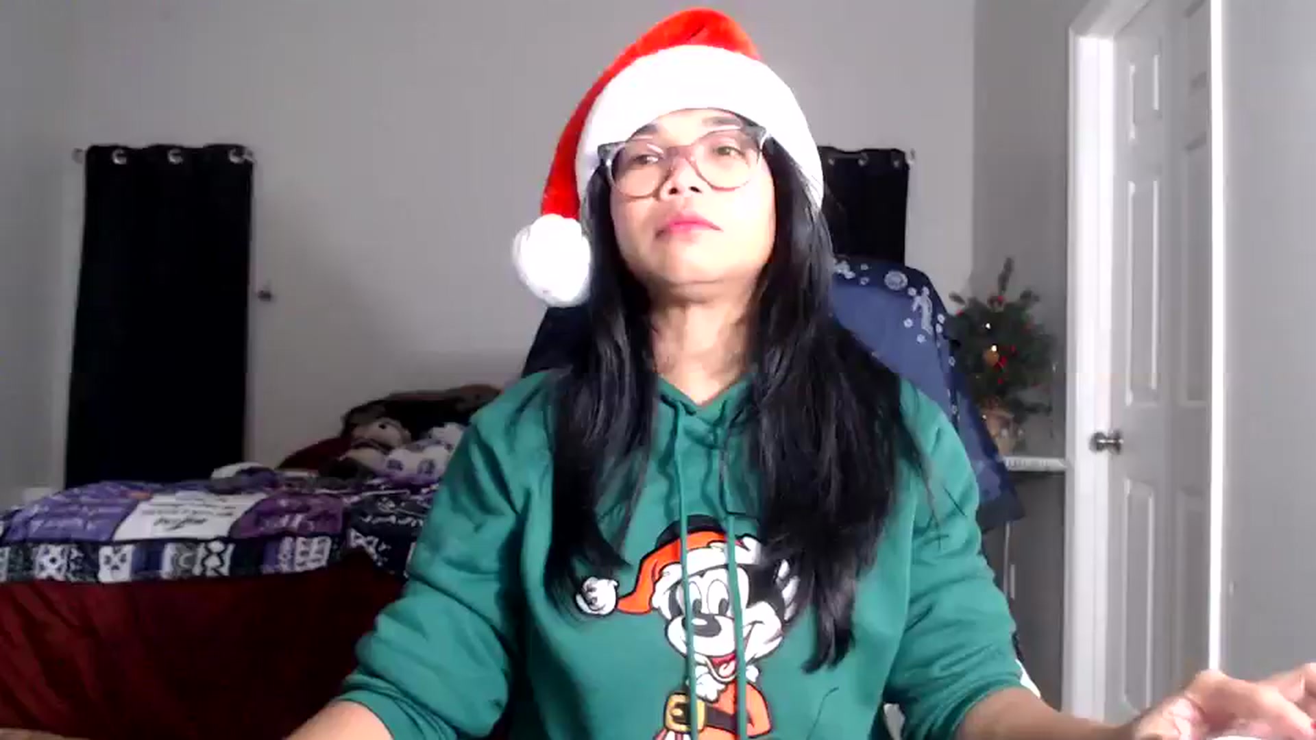 Gallery image thumbnail from Littlekai2025's myfreecams stream on, 12/16/2025, 05:19 image 11 of 20